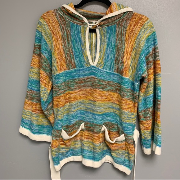 Vintage 1970s women’s Hooded  Flare Sleeve sweater - Picture 1 of 10